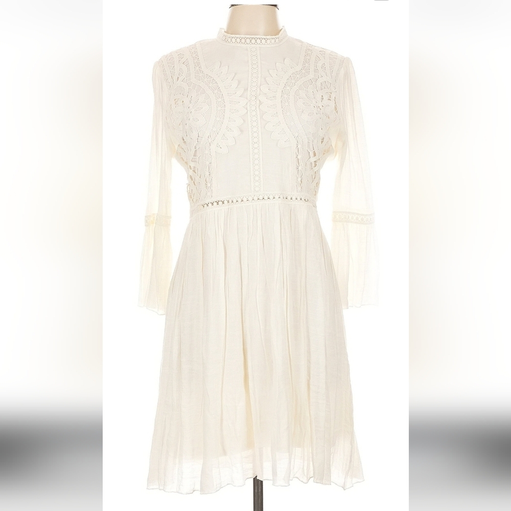 J. Gee Elegant White Lace Women's Long Sleeve Dress